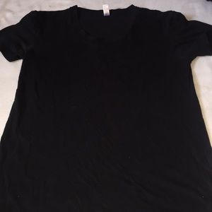 plain black shirt